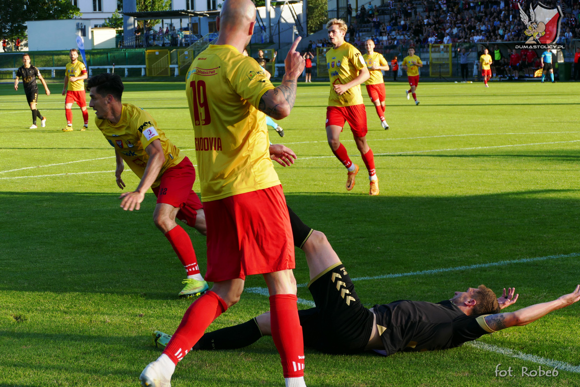 (42) Polonia - Legionovia Legionowo (11.06.2022) .jpg