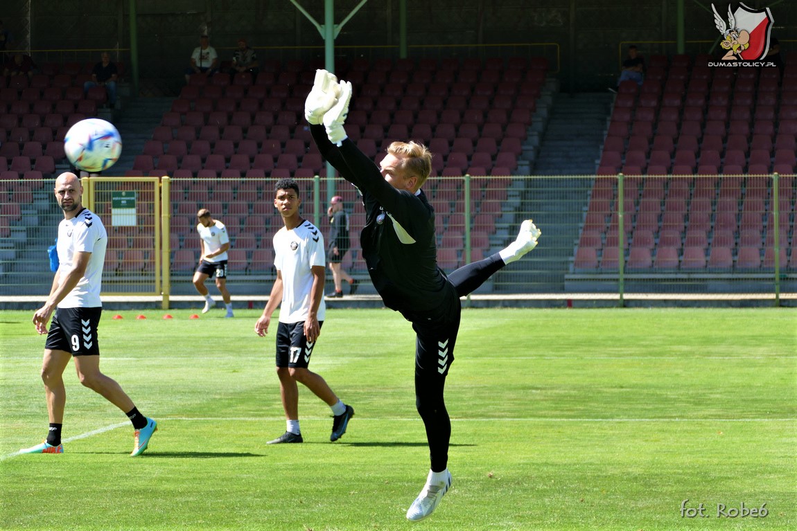 (06) ŚIąsk II Wrocław - Polonia (07.08.2022).jpg