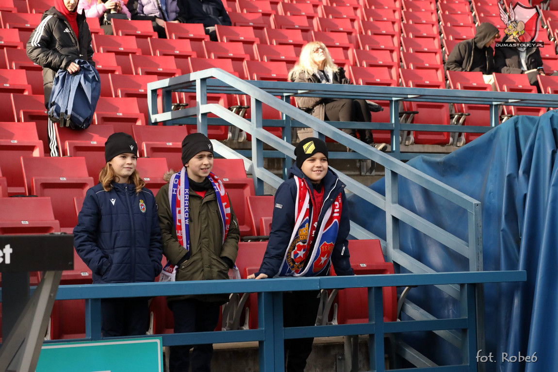 Wisła Kraków - Polonia (17.12.2023) (01).jpg