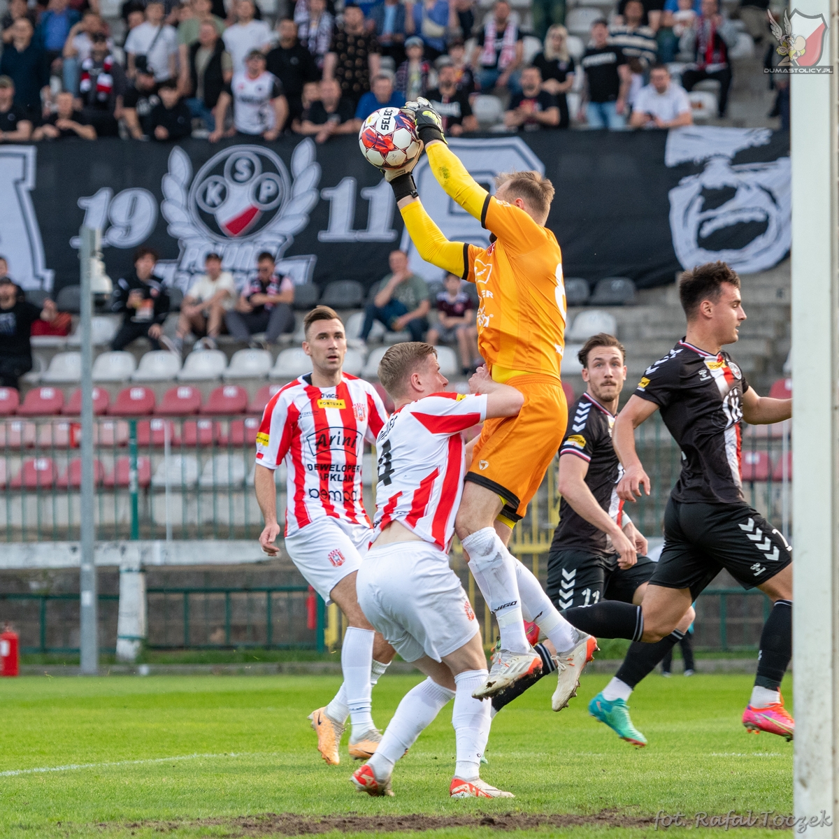 019_20240408RT_POLONIA W-RESOVIA Rz.jpg