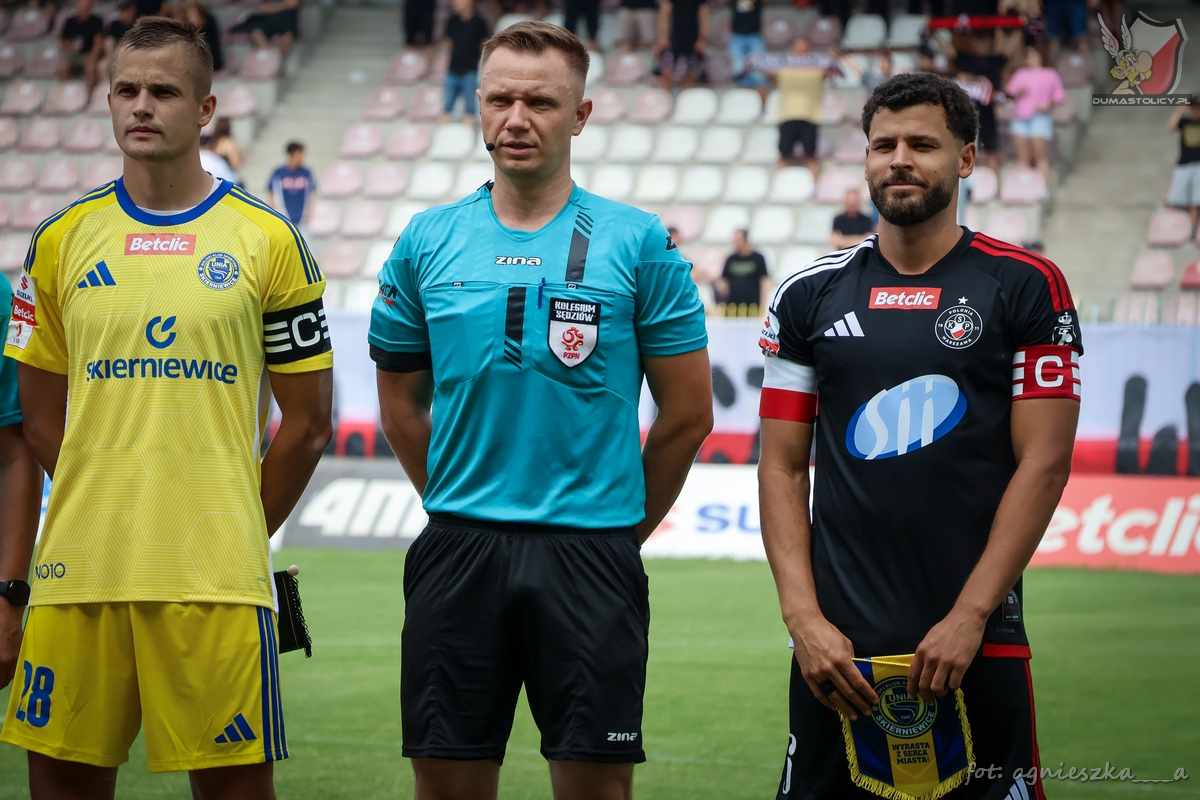 sędzia Patryk Świerczek, Dave Gnaase